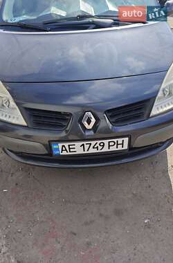 Минивэн Renault Scenic 2006 в Кривом Роге
