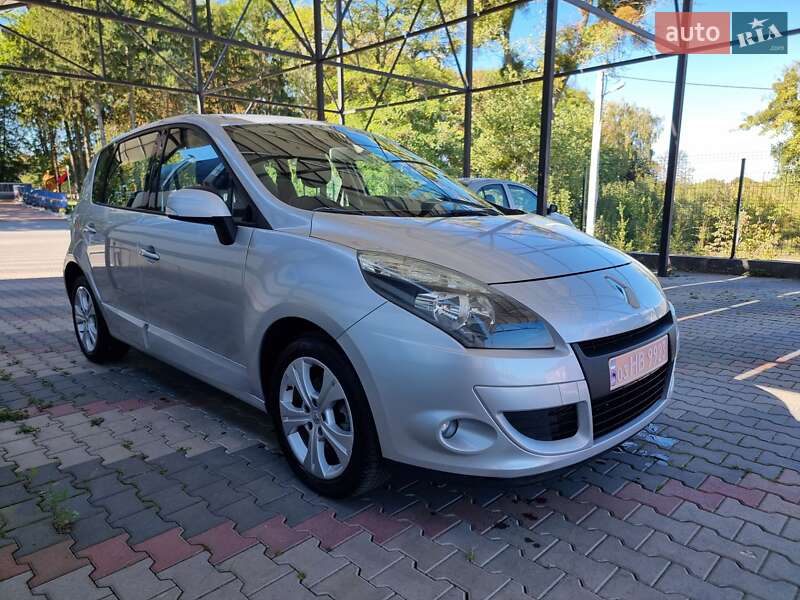 Минивэн Renault Scenic 2011 в Виннице