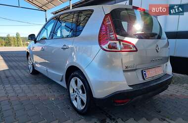 Renault Scenic 2011