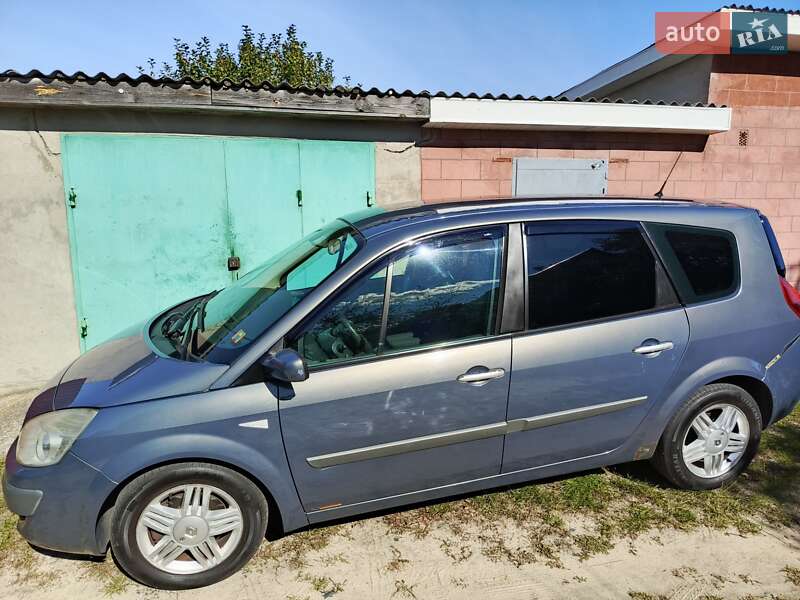 Минивэн Renault Scenic 2007 в Вараше