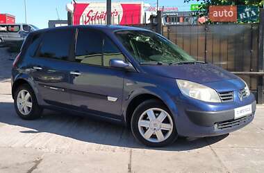 Мінівен Renault Scenic 2003 в Києві