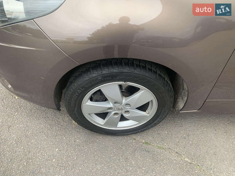 Минивэн Renault Scenic 2010 в Ровно
