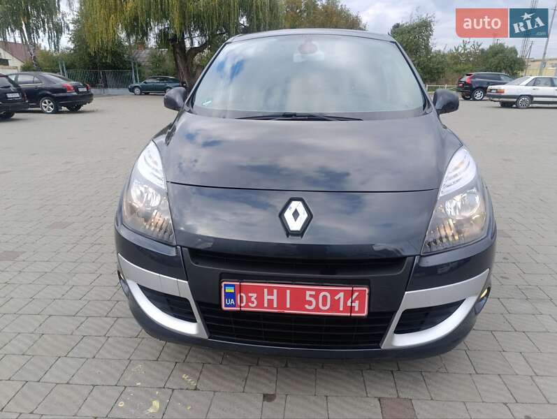 Минивэн Renault Scenic 2009 в Владимире