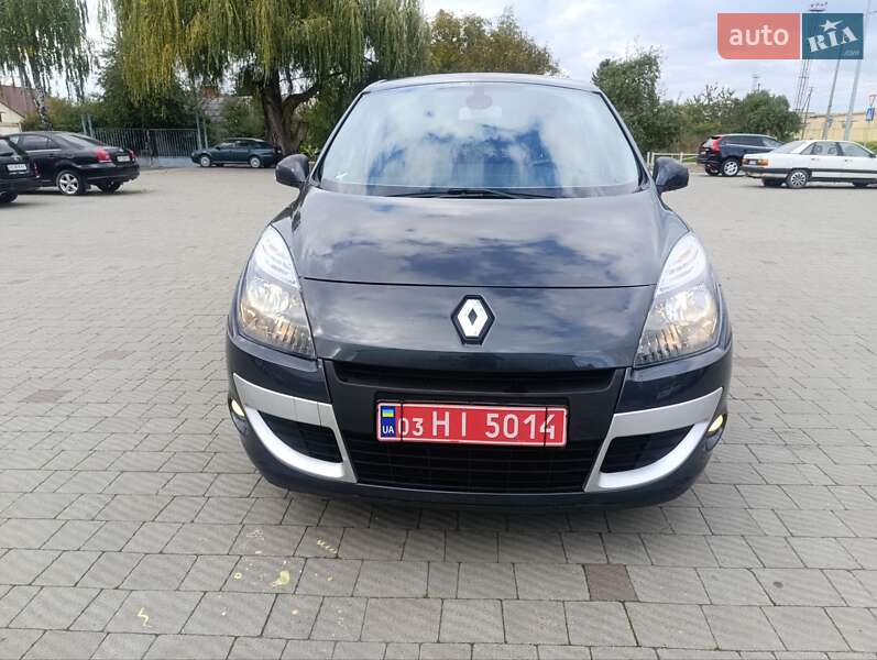 Минивэн Renault Scenic 2009 в Владимире