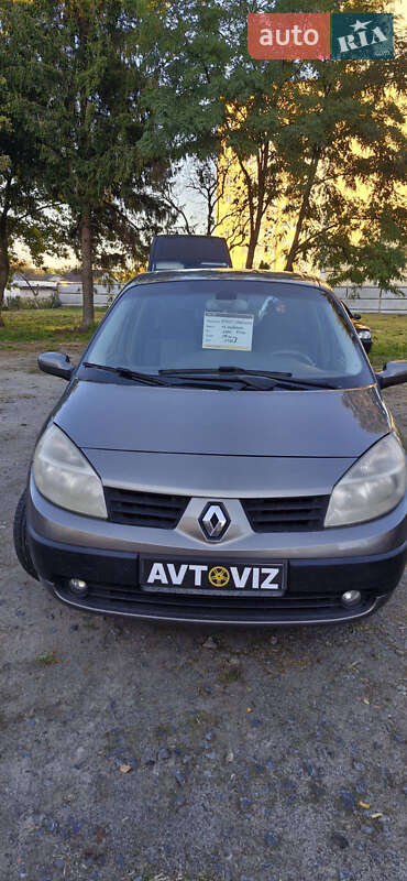Минивэн Renault Scenic 2004 в Красилове