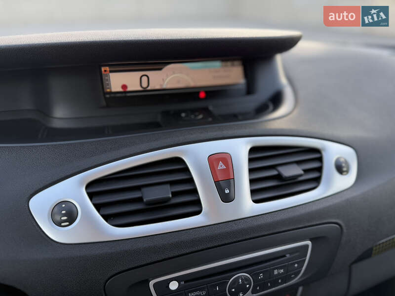 Минивэн Renault Scenic 2010 в Днепре