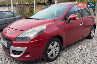 Минивэн Renault Scenic 2009 в 