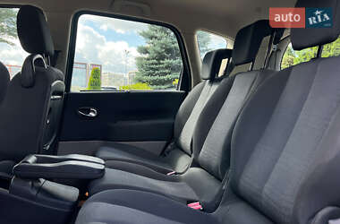 Минивэн Renault Scenic 2007 в 