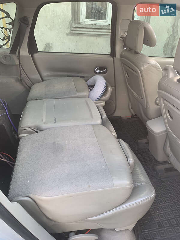 Мінівен Renault Scenic 2004 в Старокостянтинові