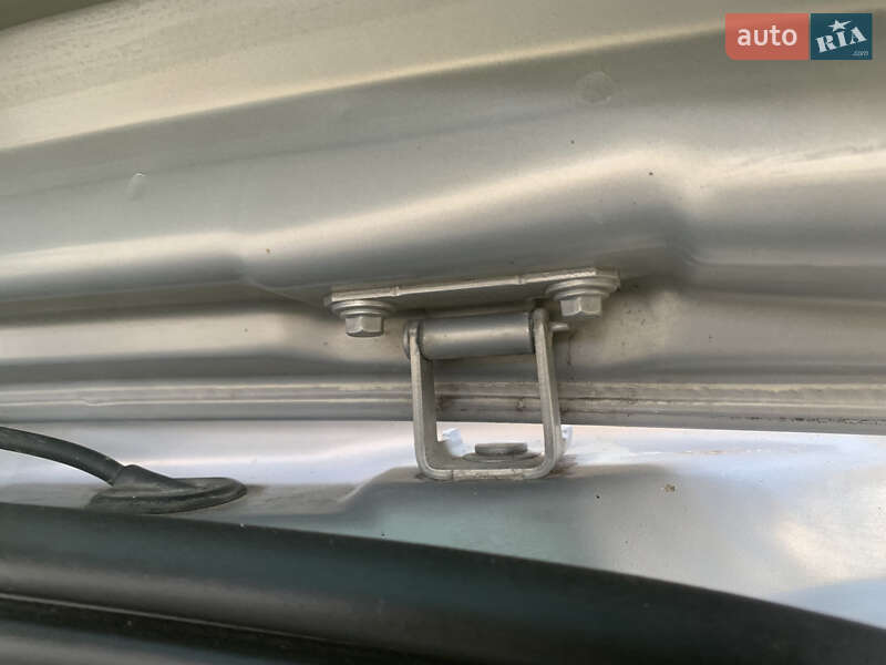 Мінівен Renault Scenic 2004 в Старокостянтинові