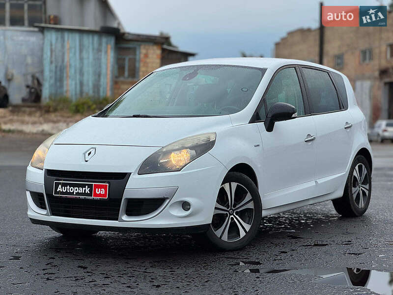 Renault Scenic 2011