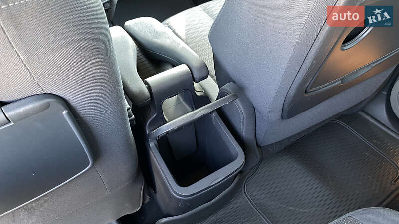 Минивэн Renault Scenic 2007 в Луцке