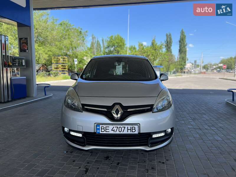 Минивэн Renault Scenic 2014 в Николаеве
