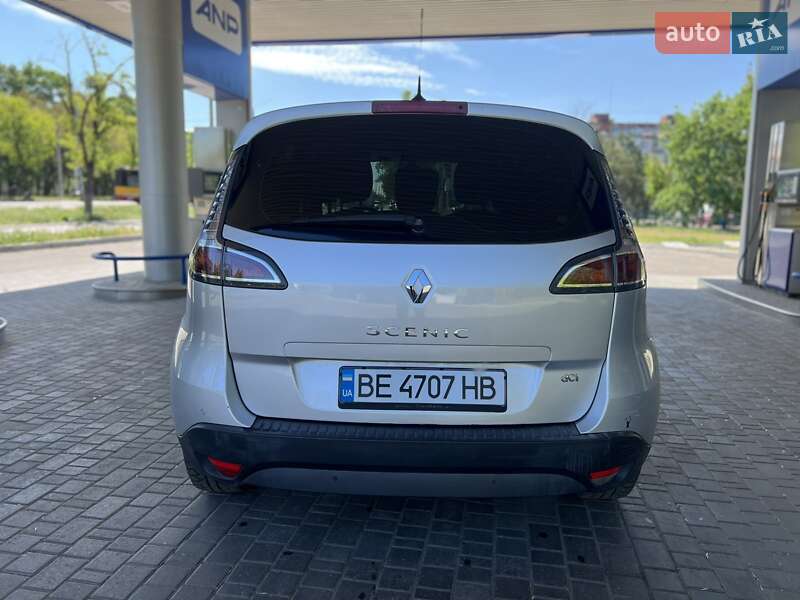 Минивэн Renault Scenic 2014 в Николаеве