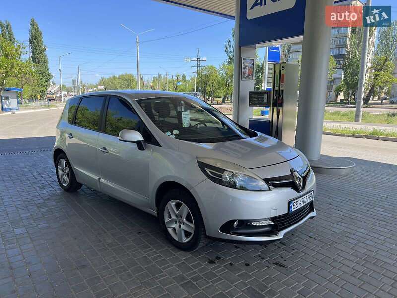 Минивэн Renault Scenic 2014 в Николаеве