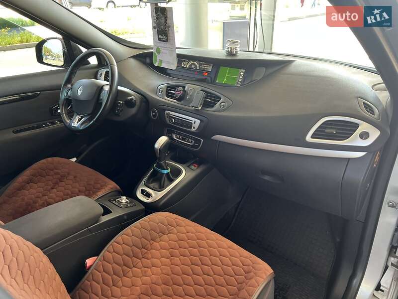 Минивэн Renault Scenic 2014 в Николаеве