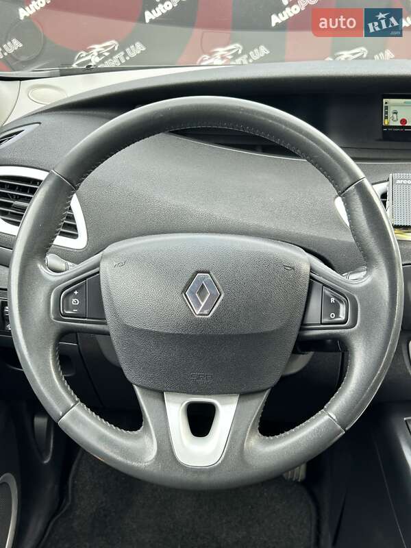 Минивэн Renault Scenic 2009 в Сумах