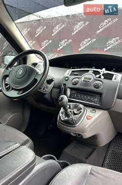 Минивэн Renault Scenic 2006 в 