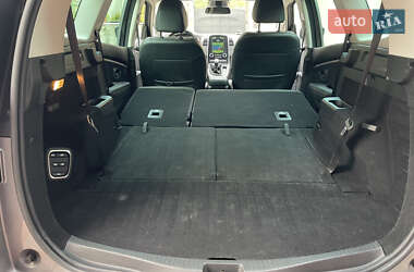 Минивэн Renault Scenic 2019 в 