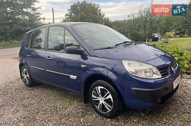 Минивэн Renault Scenic 2004 в 
