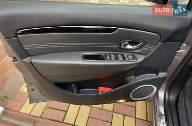 Минивэн Renault Scenic 2011 в 