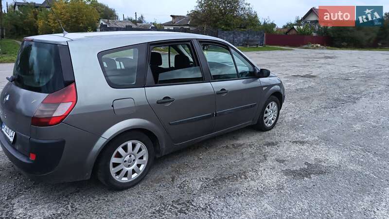 Минивэн Renault Scenic 2004 в Мирополе