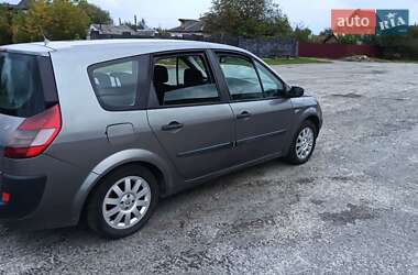Минивэн Renault Scenic 2004 в 