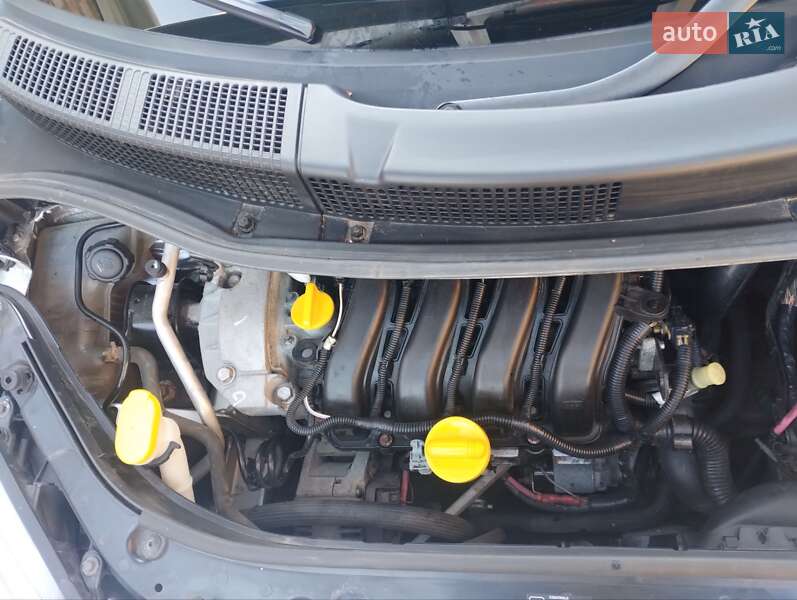 Минивэн Renault Scenic 2007 в Марганце