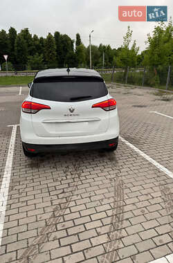 Минивэн Renault Scenic 2017 в 