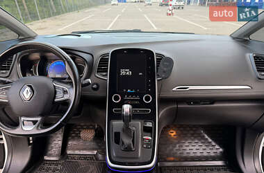 Минивэн Renault Scenic 2017 в 