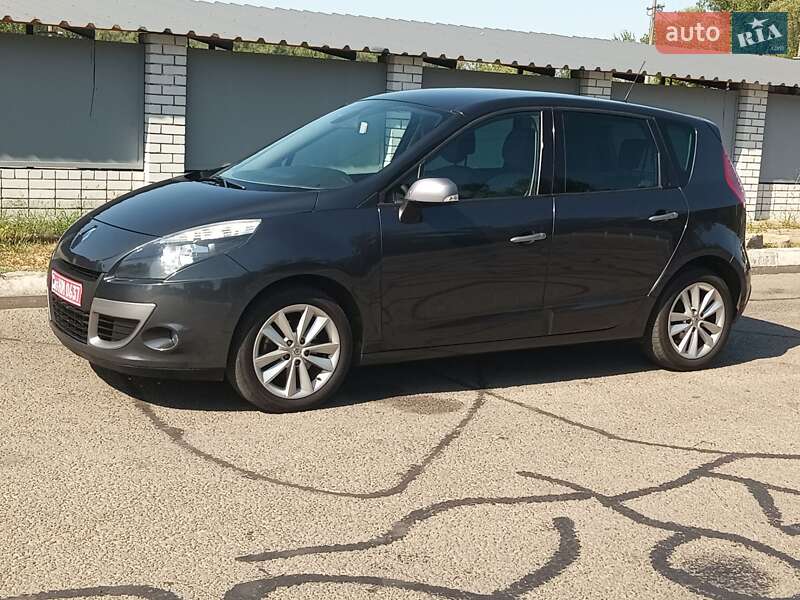 Renault Scenic 2011