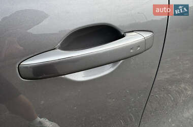 Минивэн Renault Scenic 2016 в 