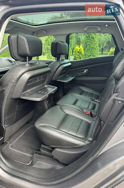 Минивэн Renault Scenic 2016 в 