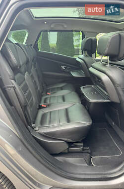 Минивэн Renault Scenic 2016 в 