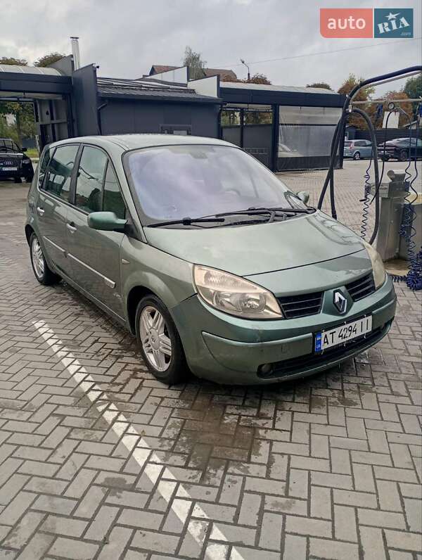 Минивэн Renault Scenic 2004 в Ивано-Франковске