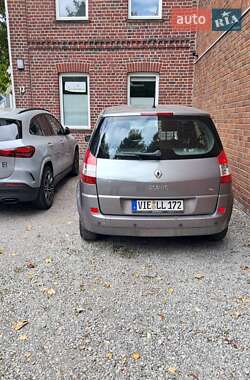 Минивэн Renault Scenic 2006 в 