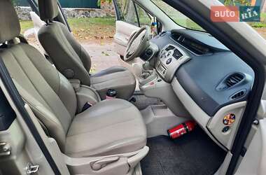 Минивэн Renault Scenic 2008 в 