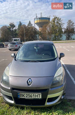Мінівен Renault Scenic 2009 в Рівному
