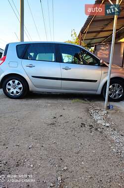 Минивэн Renault Scenic 2006 в 