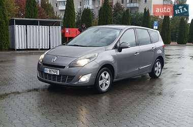 Минивэн Renault Scenic 2009 в Житомире