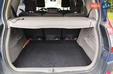 Минивэн Renault Scenic 2005 в 