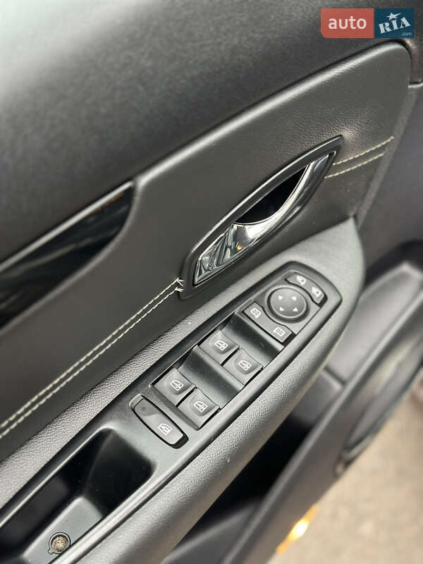 Минивэн Renault Scenic 2012 в Виннице