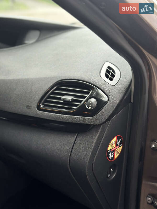 Минивэн Renault Scenic 2012 в Виннице