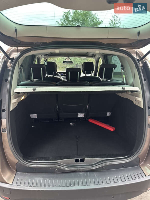 Минивэн Renault Scenic 2012 в Виннице