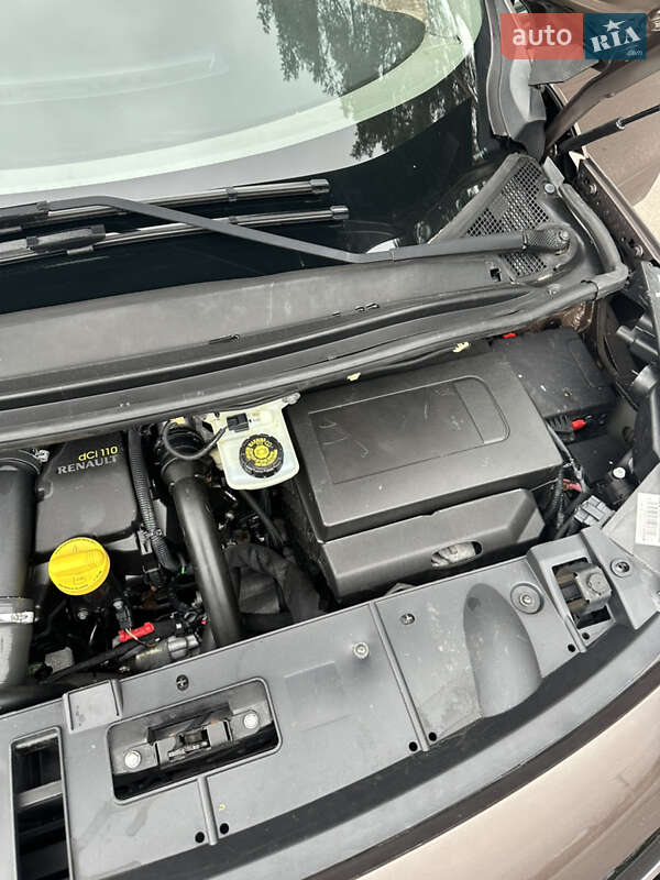 Минивэн Renault Scenic 2012 в Виннице