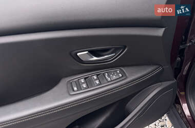 Минивэн Renault Scenic 2021 в 