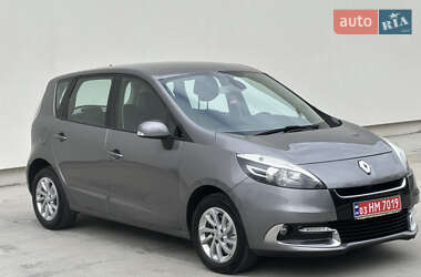Минивэн Renault Scenic 2012 в 