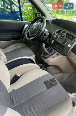 Минивэн Renault Scenic 2003 в 