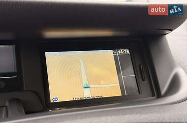 Минивэн Renault Scenic 2012 в 