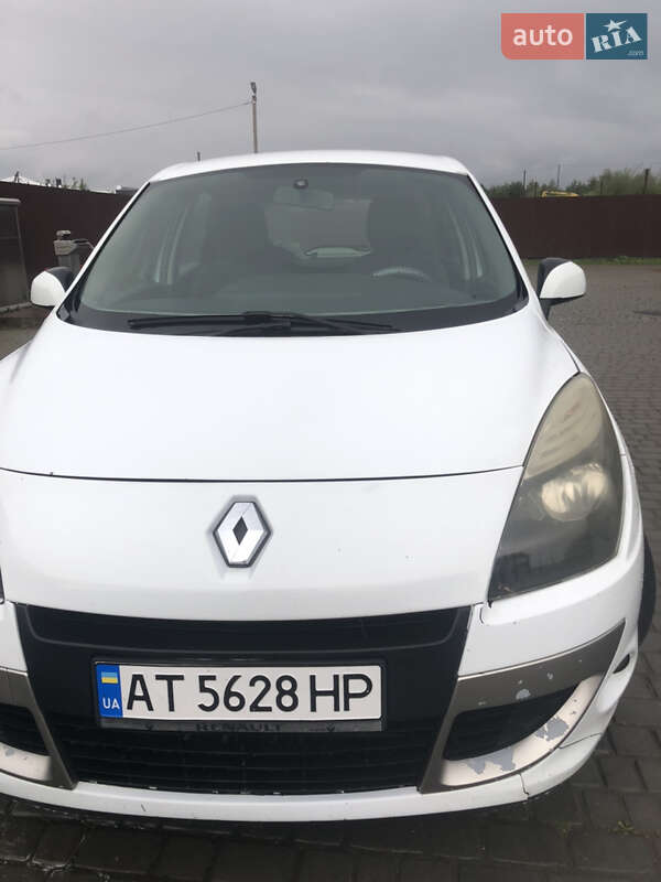 Минивэн Renault Scenic 2011 в Перегинском фото 7 Минивэн Renault Scenic 2011 в Перегинском